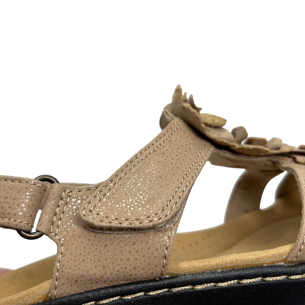 Clarks Merliah Sheryl Sand Interest Floral Wedge Sandals Tan 7.5M - Picture 8 of 16